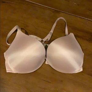 Victoria’s Secret front close racer back bra